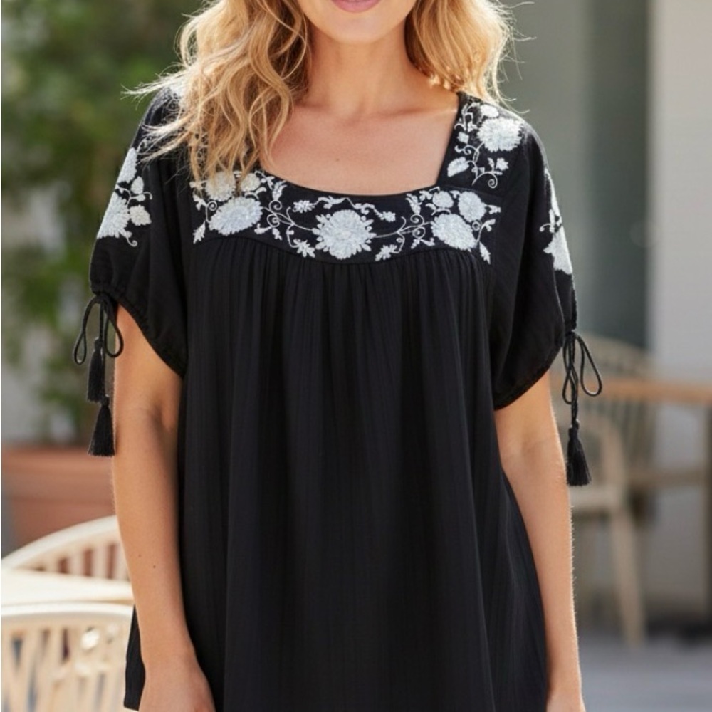 Lucky Brand Navy Square Neck Floral Embroidered Puffed Sleeved Peasant Top L